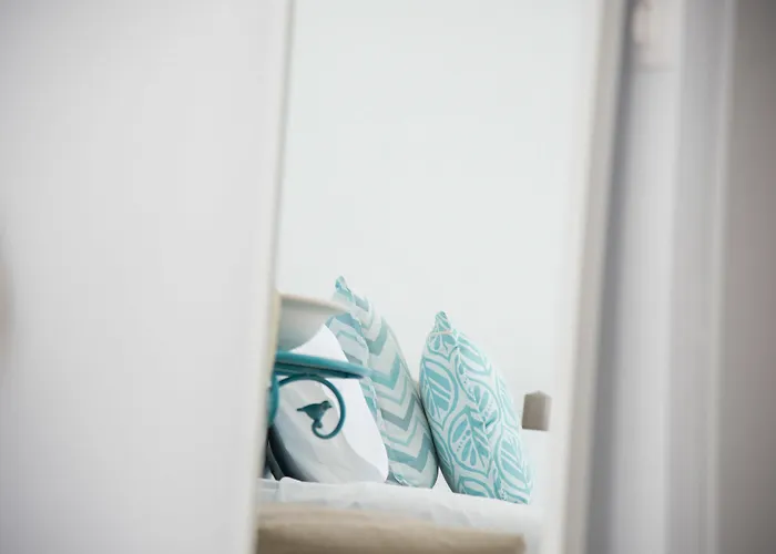 Perfect Purity * Oia