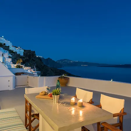 Villa Perfect Purity Oia (Santorini)