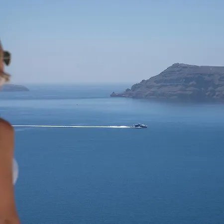 Perfect Purity Οία