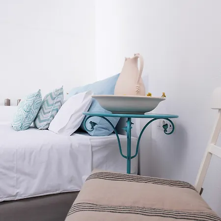 Perfect Purity Οία